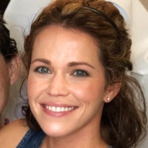 Meet your Posher, Carrie